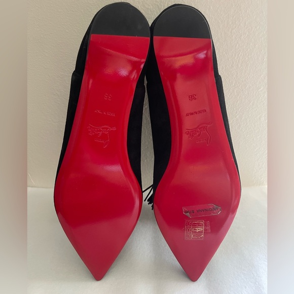 Never Worn Christian Louboutin Medinana Flat Veau Velours Size 38 - Picture 3 of 12
